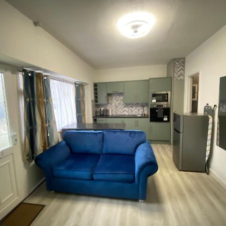 Ground Floor Apartment 브린 외부 사진